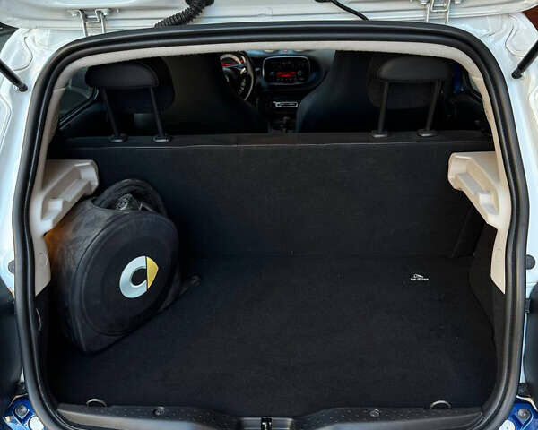 Синий Смарт EQ Forfour, объемом двигателя 0 л и пробегом 41 тыс. км за 7900 $, фото 24 на Automoto.ua