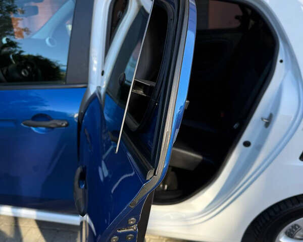 Синий Смарт EQ Forfour, объемом двигателя 0 л и пробегом 41 тыс. км за 7900 $, фото 16 на Automoto.ua