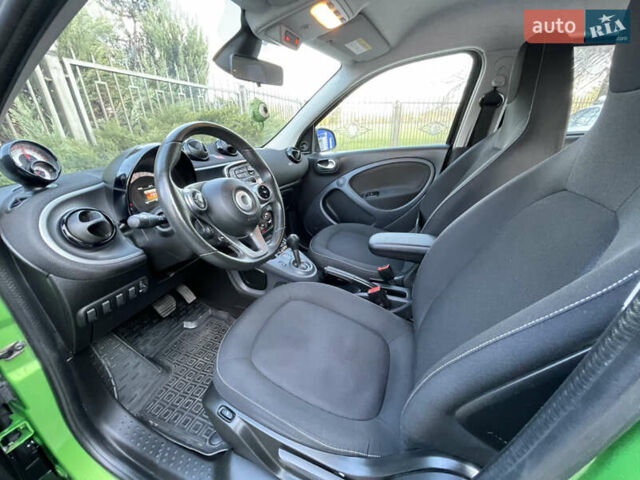Зеленый Смарт EQ Forfour, объемом двигателя 0 л и пробегом 64 тыс. км за 9500 $, фото 14 на Automoto.ua