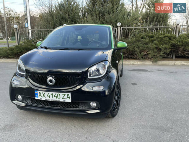 Зеленый Смарт EQ Forfour, объемом двигателя 0 л и пробегом 64 тыс. км за 9500 $, фото 2 на Automoto.ua