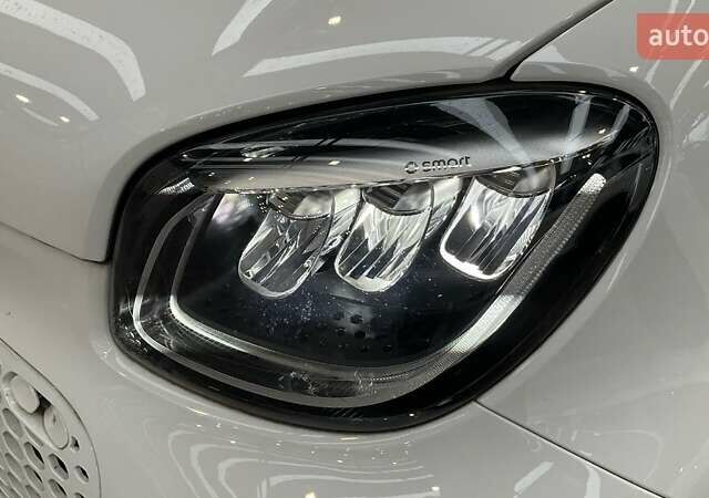 Белый Смарт EQ Fortwo, объемом двигателя 0 л и пробегом 13 тыс. км за 16500 $, фото 6 на Automoto.ua