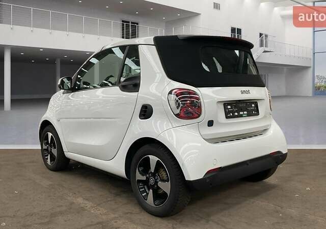 Белый Смарт EQ Fortwo, объемом двигателя 0 л и пробегом 13 тыс. км за 16500 $, фото 1 на Automoto.ua