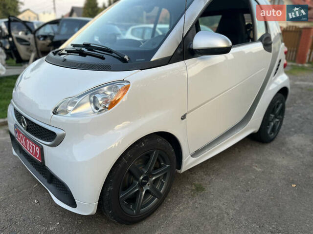 Білий Смарт EQ Fortwo, об'ємом двигуна 0 л та пробігом 47 тис. км за 4999 $, фото 1 на Automoto.ua