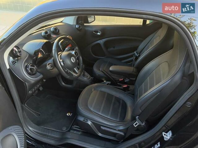 Черный Смарт EQ Fortwo, объемом двигателя 0 л и пробегом 35 тыс. км за 10450 $, фото 36 на Automoto.ua