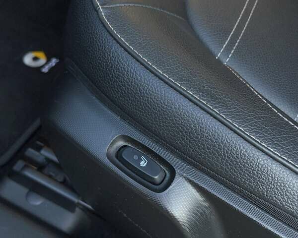 Черный Смарт EQ Fortwo, объемом двигателя 0 л и пробегом 35 тыс. км за 10450 $, фото 40 на Automoto.ua