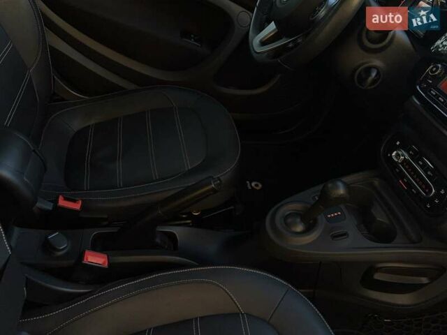 Черный Смарт EQ Fortwo, объемом двигателя 0 л и пробегом 35 тыс. км за 10450 $, фото 28 на Automoto.ua