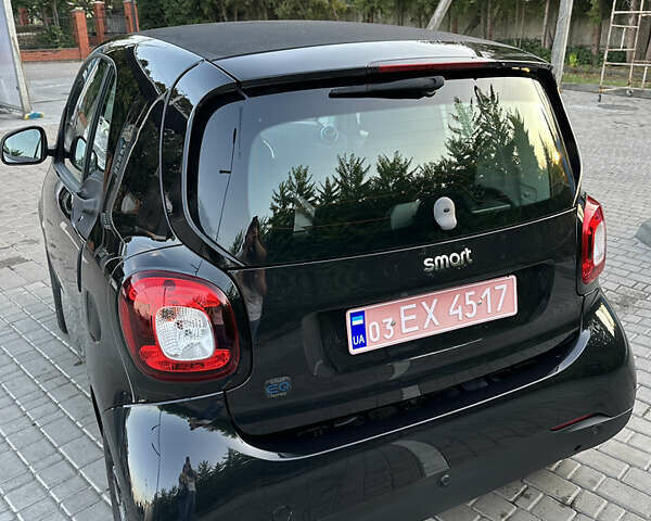 Черный Смарт EQ Fortwo, объемом двигателя 0 л и пробегом 38 тыс. км за 8999 $, фото 12 на Automoto.ua