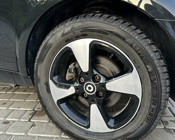 Черный Смарт EQ Fortwo, объемом двигателя 0 л и пробегом 38 тыс. км за 8999 $, фото 3 на Automoto.ua
