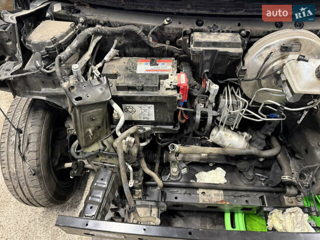 Черный Смарт EQ Fortwo, объемом двигателя 0 л и пробегом 50 тыс. км за 5000 $, фото 1 на Automoto.ua