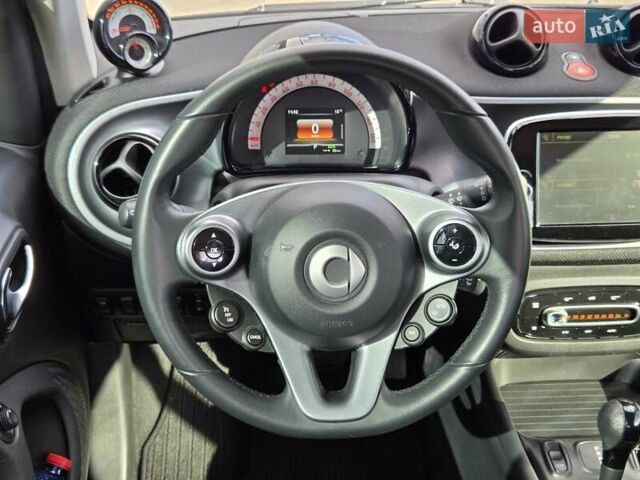 Смарт EQ Fortwo 2021 в Киеве на Automoto.ua Черный Смарт EQ Fortwo, объемом двигателя 0 л и пробегом 32 тыс. км за 12900 $, фото 16 на Automoto.ua