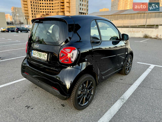 Чорний Смарт EQ Fortwo, об'ємом двигуна 0 л та пробігом 26 тис. км за 13999 $, фото 6 на Automoto.ua