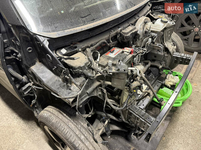 Черный Смарт EQ Fortwo, объемом двигателя 0 л и пробегом 50 тыс. км за 5000 $, фото 3 на Automoto.ua