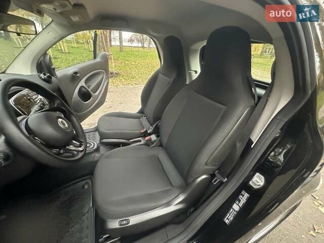 Смарт EQ Fortwo 2022 в Киеве на Automoto.ua Черный Смарт EQ Fortwo, объемом двигателя 0 л и пробегом 33 тыс. км за 9500 $, фото 28 на Automoto.ua
