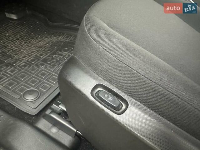 Смарт EQ Fortwo 2022 в Киеве на Automoto.ua Черный Смарт EQ Fortwo, объемом двигателя 0 л и пробегом 33 тыс. км за 9500 $, фото 25 на Automoto.ua