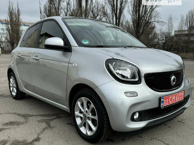 Смарт EQ Fortwo, объемом двигателя 0 л и пробегом 35 тыс. км за 12800 $, фото 4 на Automoto.ua