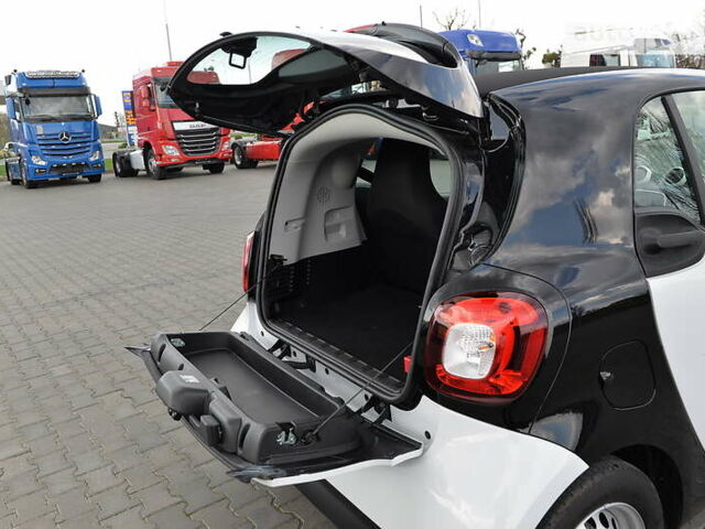 Смарт EQ Fortwo, объемом двигателя 0 л и пробегом 20 тыс. км за 11500 $, фото 9 на Automoto.ua