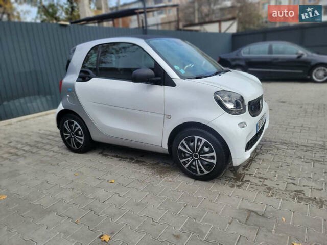 Смарт EQ Fortwo, объемом двигателя 0 л и пробегом 22 тыс. км за 7900 $, фото 20 на Automoto.ua