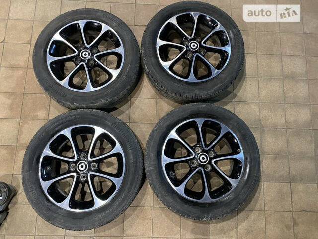 Серый Смарт EQ Fortwo, объемом двигателя 0 л и пробегом 20 тыс. км за 10900 $, фото 3 на Automoto.ua