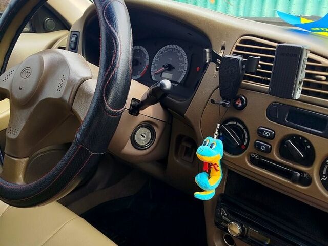 Черный СауИст Лионсел, объемом двигателя 1.6 л и пробегом 210 тыс. км за 3000 $, фото 5 на Automoto.ua