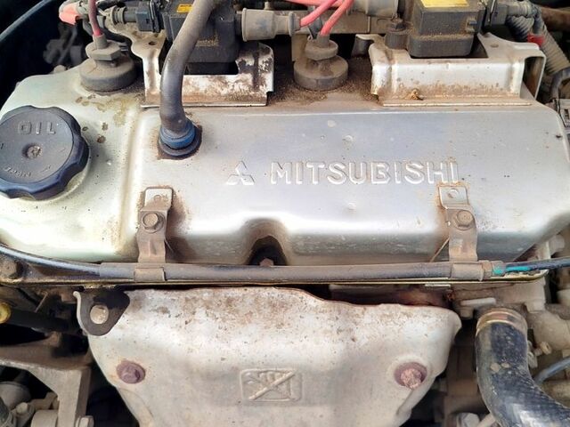 Черный СауИст Лионсел, объемом двигателя 1.6 л и пробегом 210 тыс. км за 3000 $, фото 3 на Automoto.ua