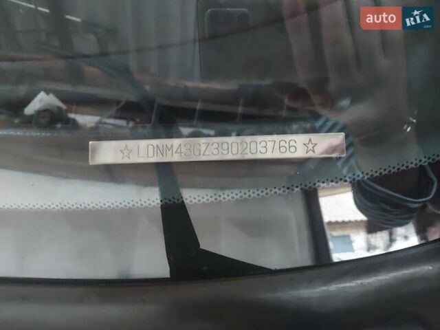 Оранжевый СауИст V3, объемом двигателя 1.5 л и пробегом 149 тыс. км за 4200 $, фото 2 на Automoto.ua