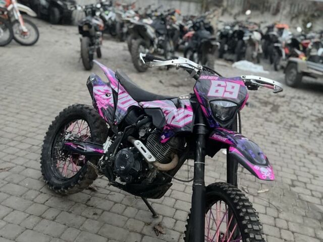 Спарк Другая, объемом двигателя 0.35 л и пробегом 0 тыс. км за 1400 $, фото 2 на Automoto.ua