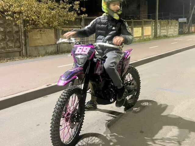 Спарк Другая, объемом двигателя 0.35 л и пробегом 0 тыс. км за 1400 $, фото 1 на Automoto.ua