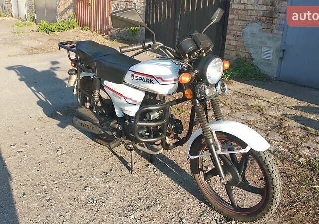 Белый Спарк SP 125C-2CFO, объемом двигателя 0.12 л и пробегом 4 тыс. км за 434 $, фото 3 на Automoto.ua
