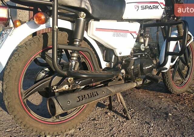 Белый Спарк SP 125C-2CFO, объемом двигателя 0.12 л и пробегом 4 тыс. км за 434 $, фото 10 на Automoto.ua