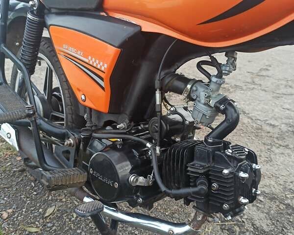 Оранжевый Спарк SP 125C-2X, объемом двигателя 0.12 л и пробегом 17 тыс. км за 400 $, фото 1 на Automoto.ua