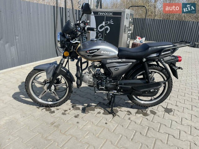 Серый Спарк SP 125C-2XWQ, объемом двигателя 0 л и пробегом 5 тыс. км за 590 $, фото 1 на Automoto.ua