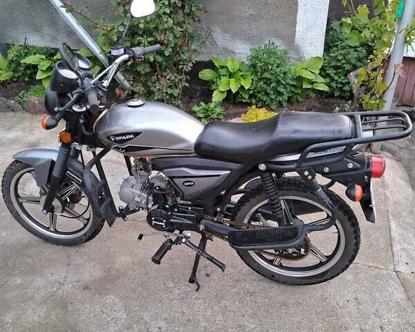Серый Спарк SP 125C-2XWQ, объемом двигателя 1.25 л и пробегом 2 тыс. км за 600 $, фото 9 на Automoto.ua