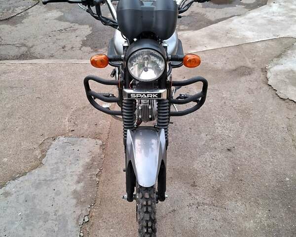 Серый Спарк SP 125C-2XWQ, объемом двигателя 1.25 л и пробегом 2 тыс. км за 600 $, фото 4 на Automoto.ua