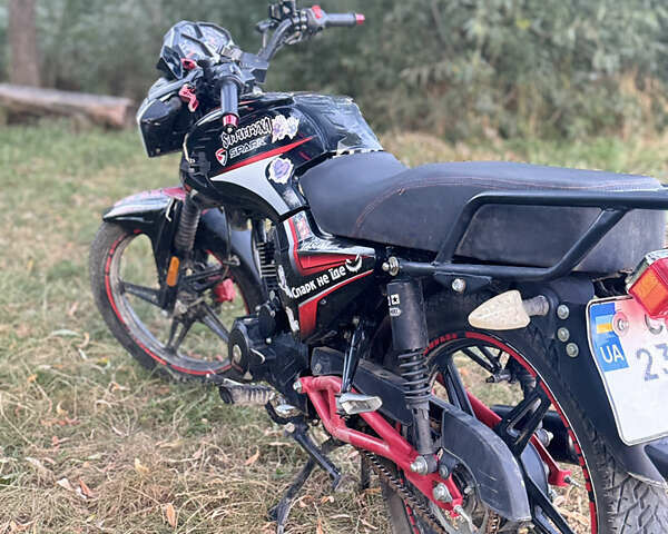 Спарк SP 150R-12 2023 в Черновцах на Automoto.ua Черный Спарк SP 150R-12, объемом двигателя 0.15 л и пробегом 5 тыс. км за 592 $, фото 4 на Automoto.ua