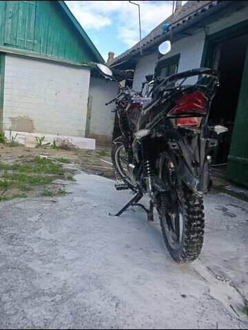 Спарк SP 150R-15 2024 в Жмеренке на Automoto.ua Красный Спарк SP 150R-15, объемом двигателя 0 л и пробегом 3 тыс. км за 800 $, фото 3 на Automoto.ua
