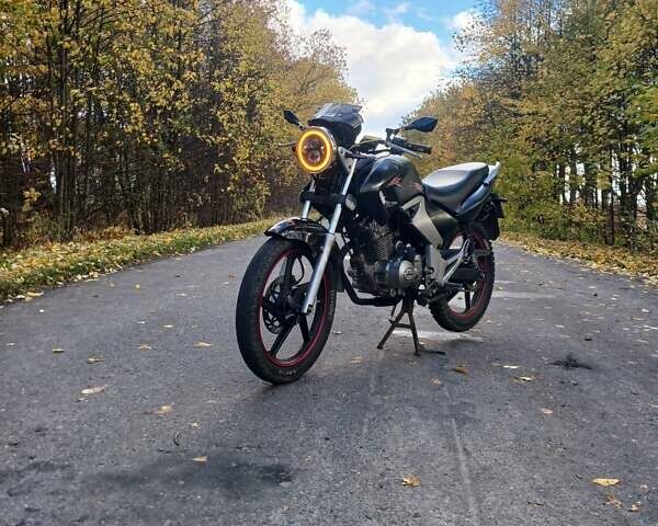 Спарк SP 150R-22 2017 у Хмельницькому на Automoto.ua Спарк SP 150R-22, об'ємом двигуна 0.15 л та пробігом 4 тис. км за 843 $, фото 8 на Automoto.ua
