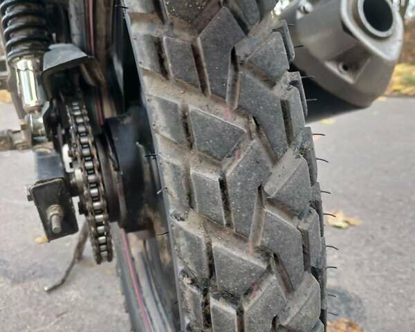 Спарк SP 150R-22 2017 у Хмельницькому на Automoto.ua Спарк SP 150R-22, об'ємом двигуна 0.15 л та пробігом 4 тис. км за 843 $, фото 2 на Automoto.ua