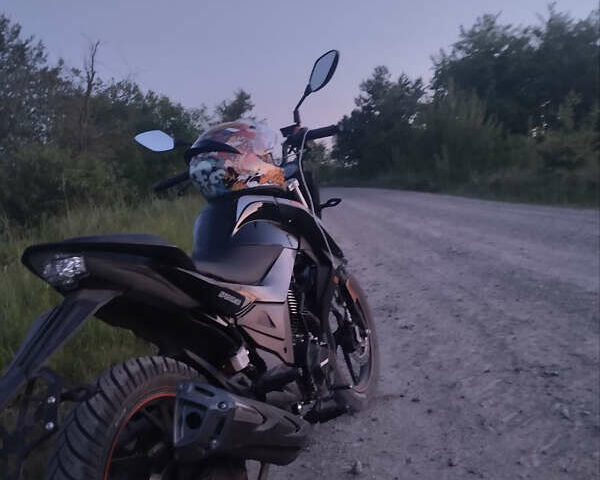 Спарк SP 200-2, объемом двигателя 0.2 л и пробегом 4 тыс. км за 1050 $, фото 1 на Automoto.ua