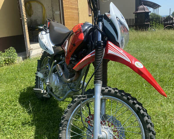 Червоний Спарк SP 200D-4, об'ємом двигуна 0.16 л та пробігом 3 тис. км за 930 $, фото 1 на Automoto.ua