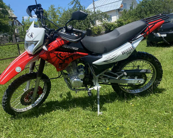 Червоний Спарк SP 200D-4, об'ємом двигуна 0.16 л та пробігом 3 тис. км за 930 $, фото 10 на Automoto.ua