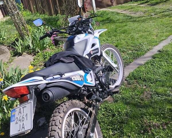 Белый Спарк SP 200D1, объемом двигателя 0.2 л и пробегом 4 тыс. км за 1000 $, фото 1 на Automoto.ua