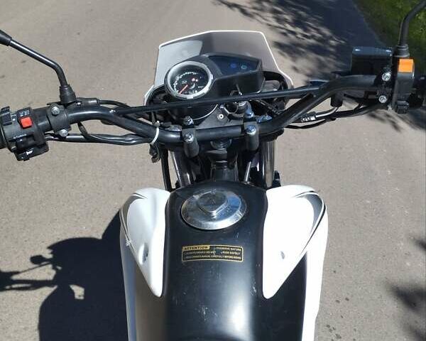 Белый Спарк SP 200D1, объемом двигателя 0.2 л и пробегом 8 тыс. км за 900 $, фото 2 на Automoto.ua