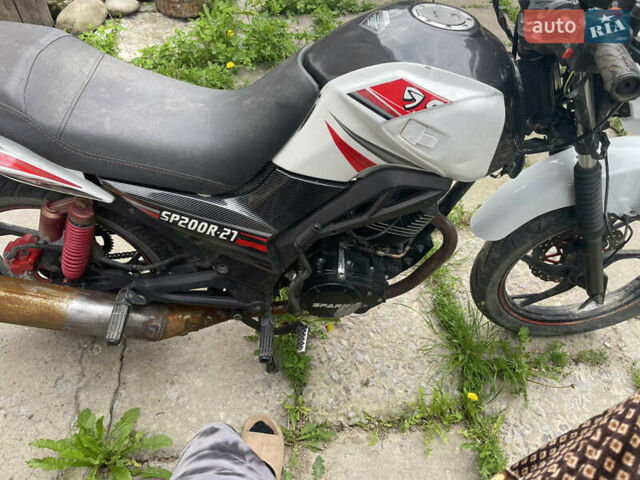 Спарк SP 200R-27 2018 у Чорткові на Automoto.ua Білий Спарк SP 200R-27, об'ємом двигуна 0.2 л та пробігом 11 тис. км за 740 $, фото 1 на Automoto.ua