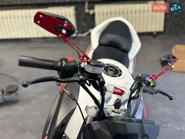 Белый Спарк SP 200R-28, объемом двигателя 0 л и пробегом 11 тыс. км за 800 $, фото 1 на Automoto.ua
