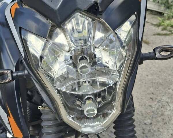 Білий Спарк SP 200R-30, об'ємом двигуна 0 л та пробігом 14 тис. км за 800 $, фото 6 на Automoto.ua