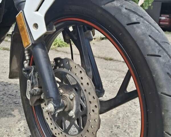 Білий Спарк SP 200R-30, об'ємом двигуна 0 л та пробігом 14 тис. км за 800 $, фото 3 на Automoto.ua