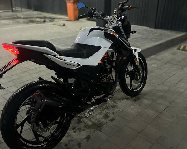 Белый Спарк SP 200R-30, объемом двигателя 0 л и пробегом 2 тыс. км за 999 $, фото 4 на Automoto.ua