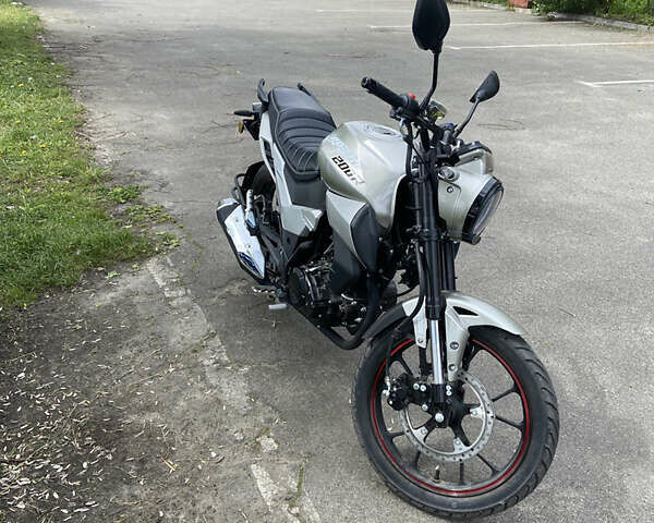 Серый Спарк SP 200R-33, объемом двигателя 0 л и пробегом 600 тыс. км за 1357 $, фото 1 на Automoto.ua