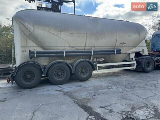 Белый Шпитцер Silos, объемом двигателя 0 л и пробегом 0 тыс. км за 10000 $, фото 1 на Automoto.ua