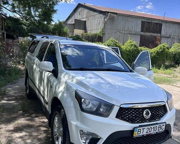 Білий Cанг Йонг Actyon, об'ємом двигуна 2 л та пробігом 180 тис. км за 14000 $, фото 1 на Automoto.ua
